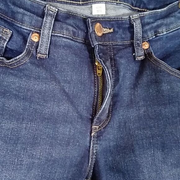 Universal Thread Women's Stretch Jeans Size 6/28S - Picture 11 of 13